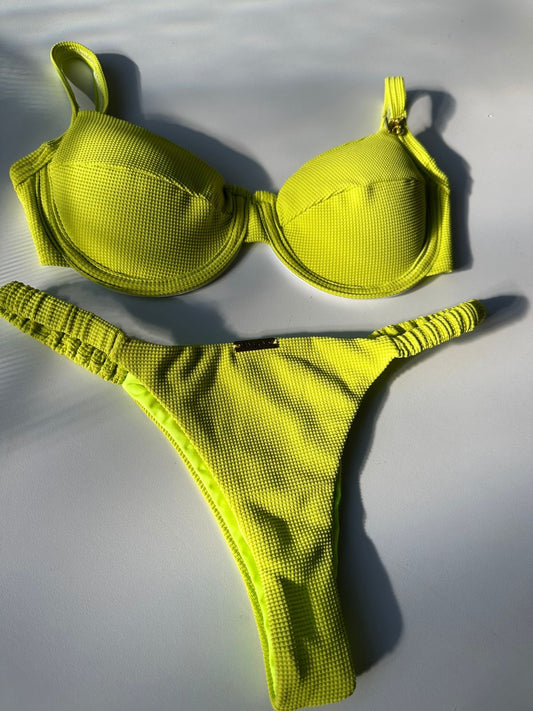 Kiwi Bikini Set